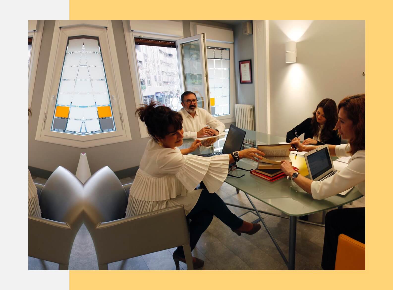 Equipo Azagra Patentes y Marcas